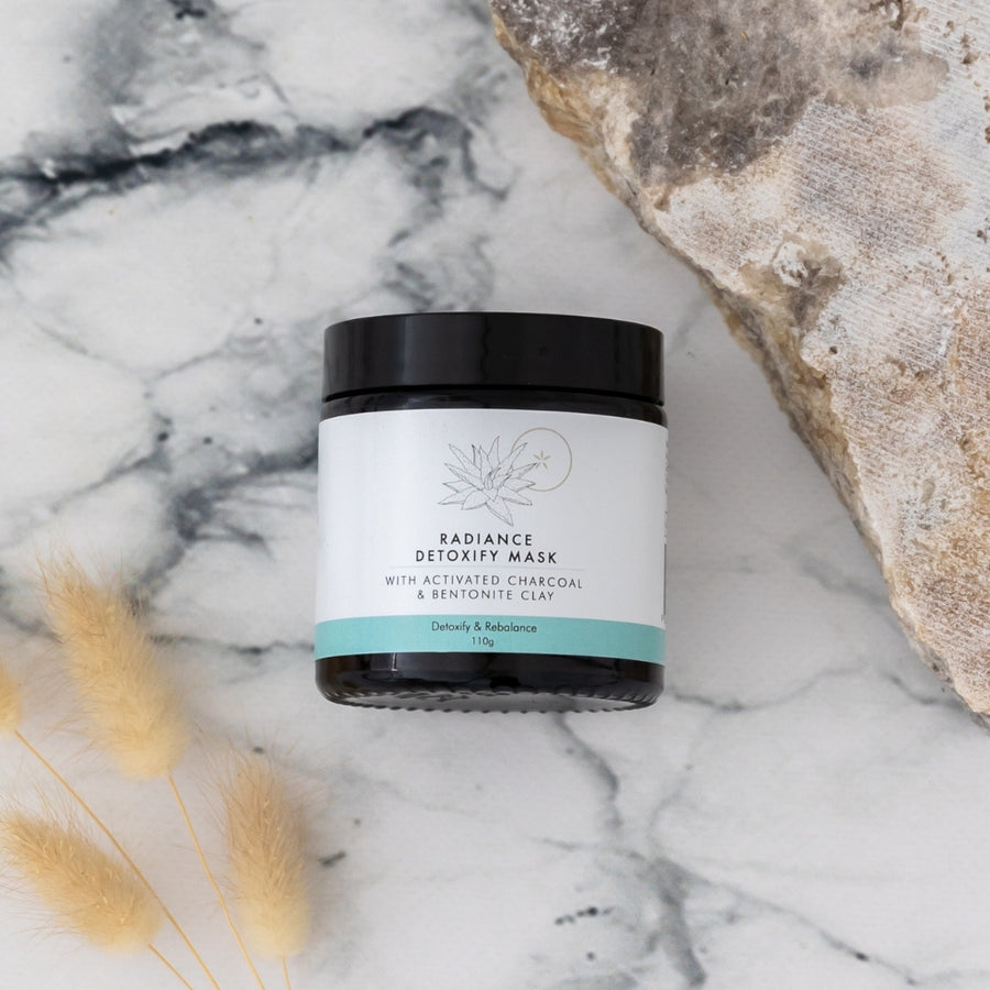 Radiance Face Mask with Detoxifying Clay
