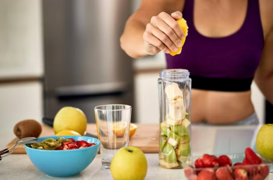 Eliminatory foods including lemon, cucumber, apple, banana for detox